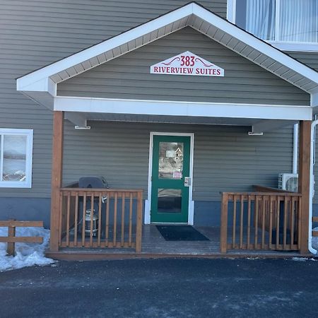 Riverview Suites 克拉伦维尔 外观 照片